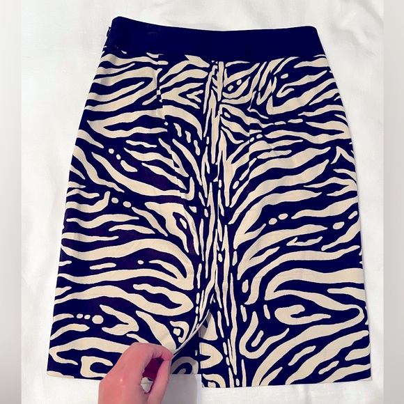 The Limited Pencil Skirt - Picture 5 of 5